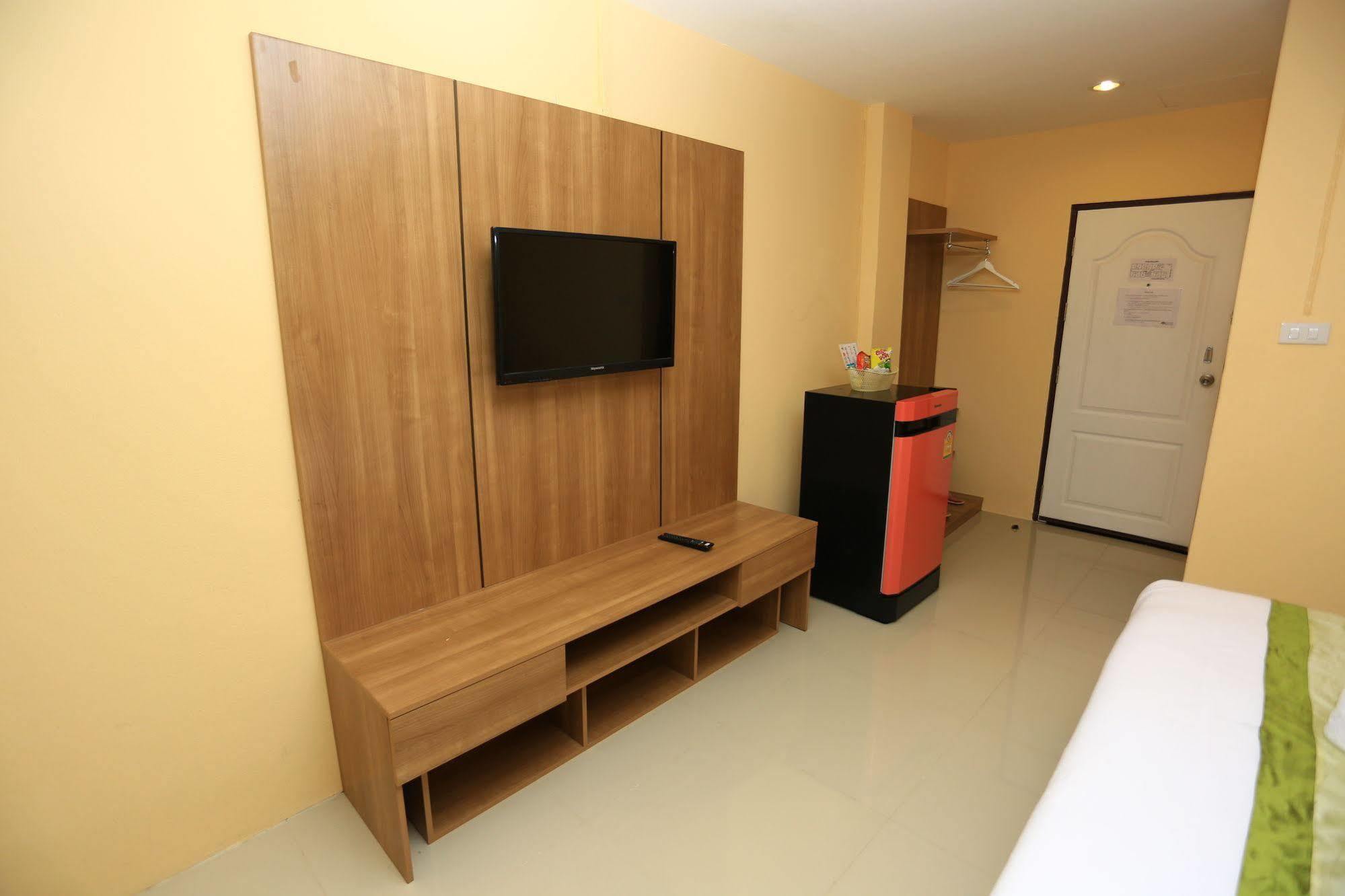 Airbest Gemtree Lampang Hotel Esterno foto
