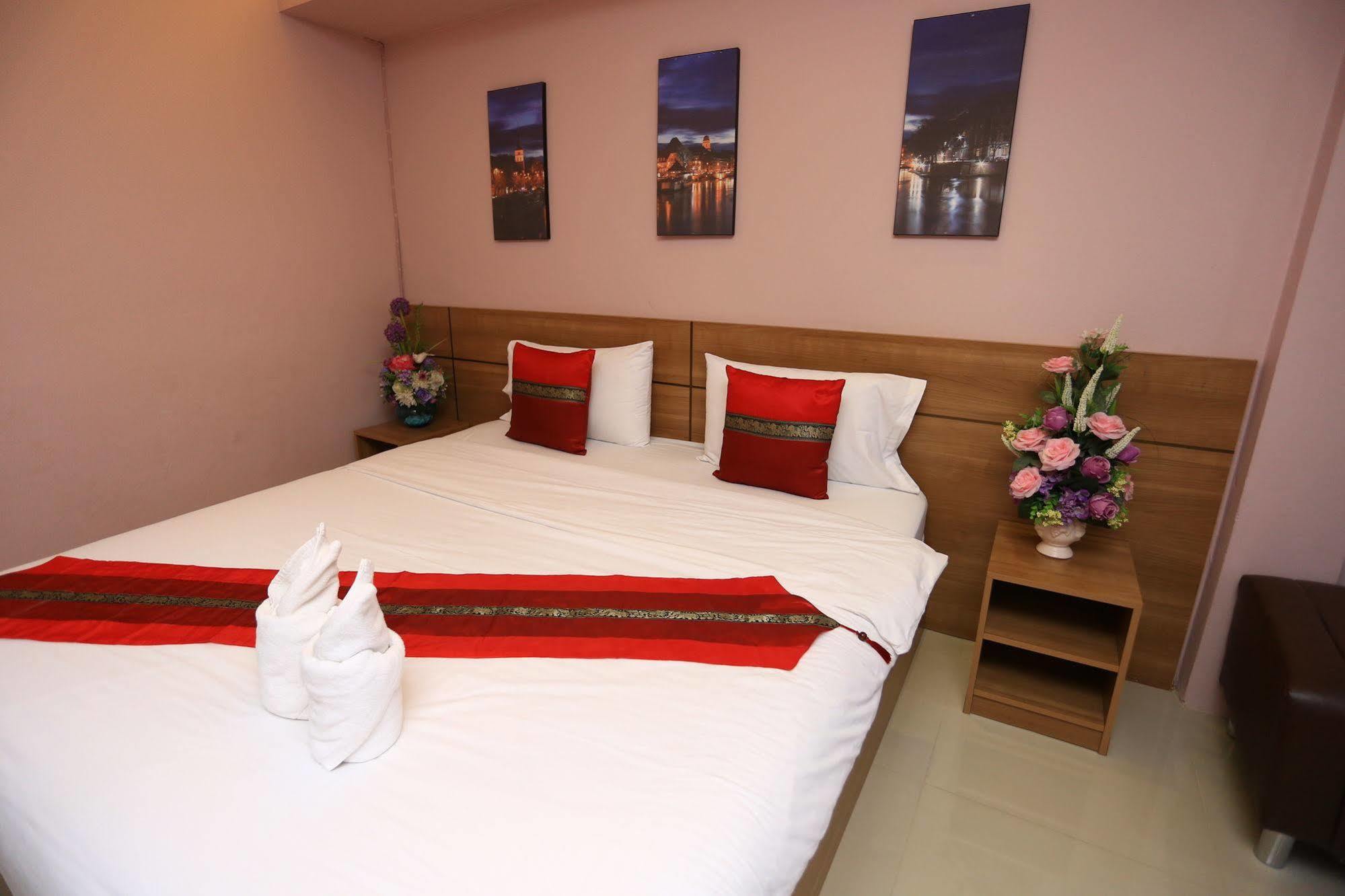 Airbest Gemtree Lampang Hotel Esterno foto